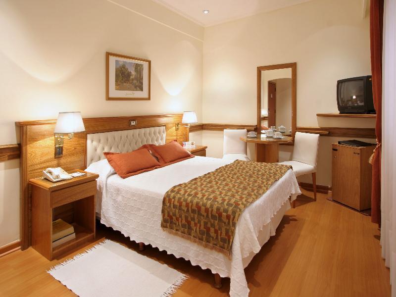Bristol Hotel 4*